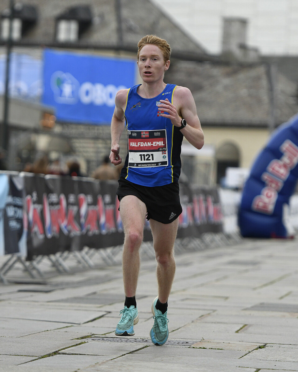 Tage Morken Augustson og Kristin Waaktaar Opland ble norgesmestere på maraton halfdan-emil_50D8091.jpg