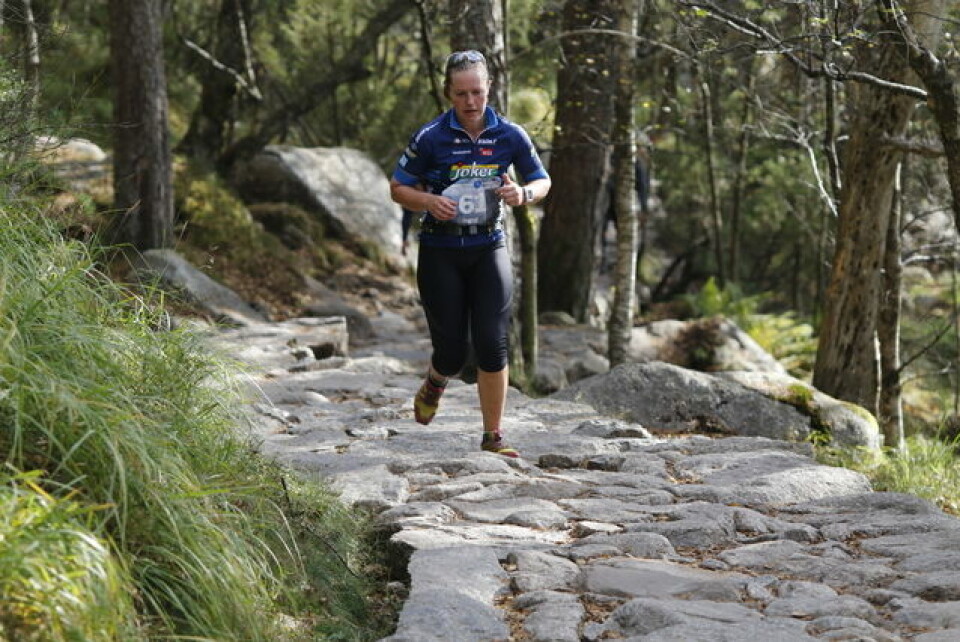 Mari Mauland og Tom E Halvorsen vant Preikestolen maraton Ingrid_Stangeland.jpg