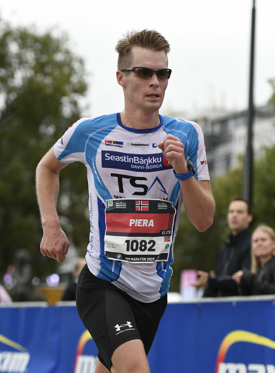 Tage Morken Augustson og Kristin Waaktaar Opland ble norgesmestere på maraton Piera_50D8073.jpg