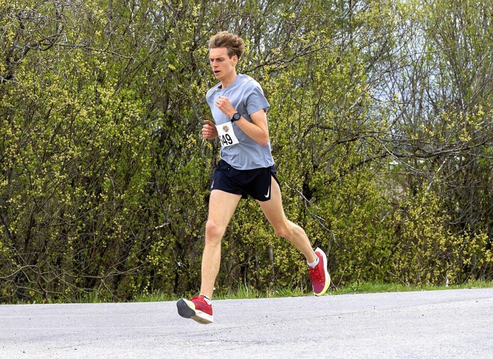 150 deltakere løp Perseløpet og halvparten perset Øyvind Snilsberg fra Oslo vant 10 km på 32.44.jpg