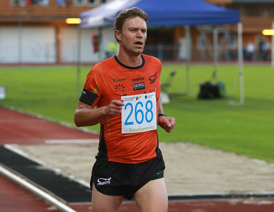 Mange sterke 10 000-tider - Sondre slo både times- og 20 000 m-rekorden med god margin Heat7_Rune_Eie_vinner_1280_AZ3T4079.jpg