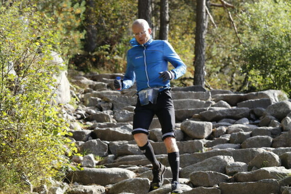 Mari Mauland og Tom E Halvorsen vant Preikestolen maraton Svein_Vestoel.jpg