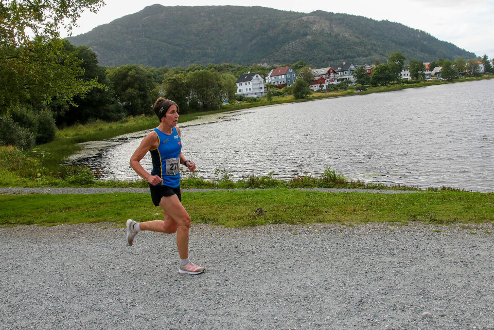 Anders Horn ble den første vinner på 10-km i Springkarusellen i Bergen 3J6A4352.jpg