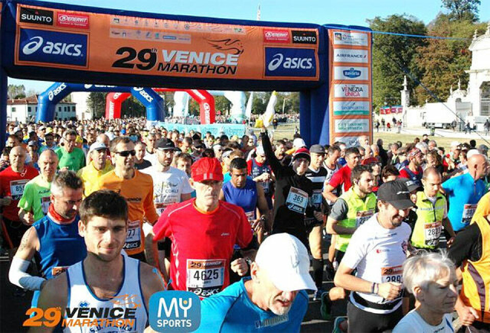 Inge Hasund best av de 14 norske som løp Venezia Marathon Venecia_Marathon_start.jpg