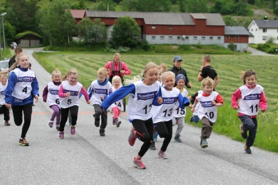 Joachim Tranvåg og Ingvild Øye vant Follestaddalen Rundt Barneloep_02.jpg