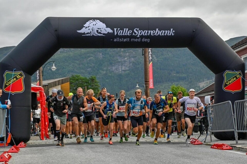 178 løpere la samlet av gårde fra Valle sentrum lørdag morgen. (Foto: Geir Daasavtn) 178 løpere la samlet av gårde fra Valle sentrum lørdag morgen. (Foto: Geir Daasavtn)