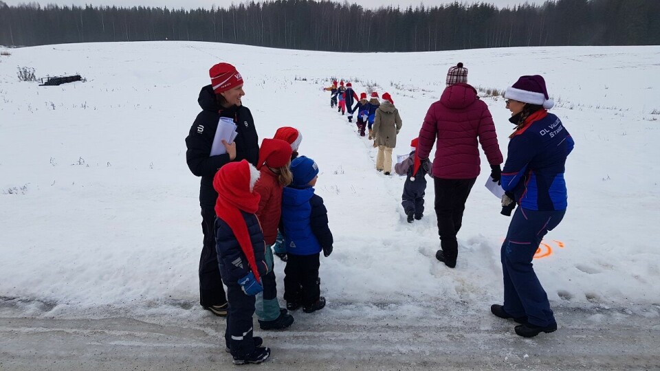 Westli Andersen og Sandstad Skjeset vant Nisse o-løpet Mange smånisser.jpg