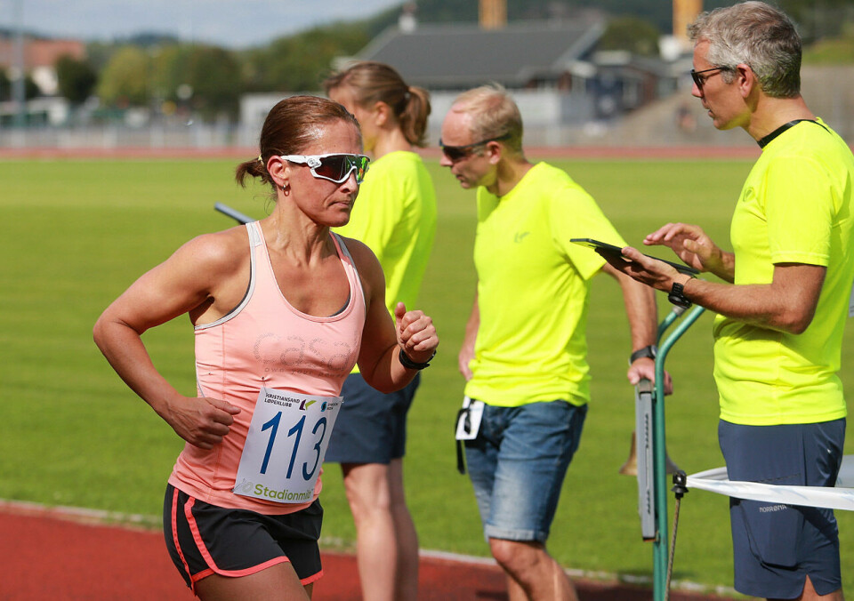 Mange sterke 10 000-tider - Sondre slo både times- og 20 000 m-rekorden med god margin Heat1_damevinner_nr113_AZ3T2627.jpg