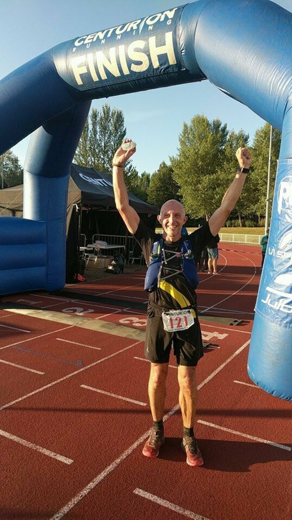 Dobbeltseier til Ingrid Lid og Mari Mauland i NDW100 miles Neil_mål.jpg