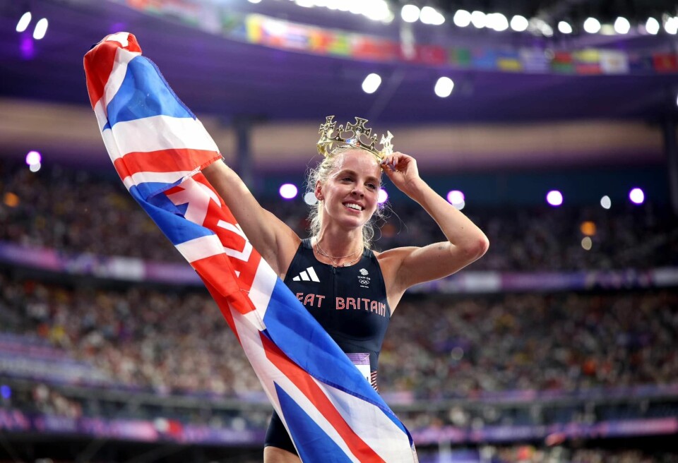 Keely Hodgkinson har vi gjerne sett med det britiske flagget etter 800 meter-konkurranser, men nå kunne hun sette kronen på hodet også. (Foto: European Athletics) Keely Hodgkinson