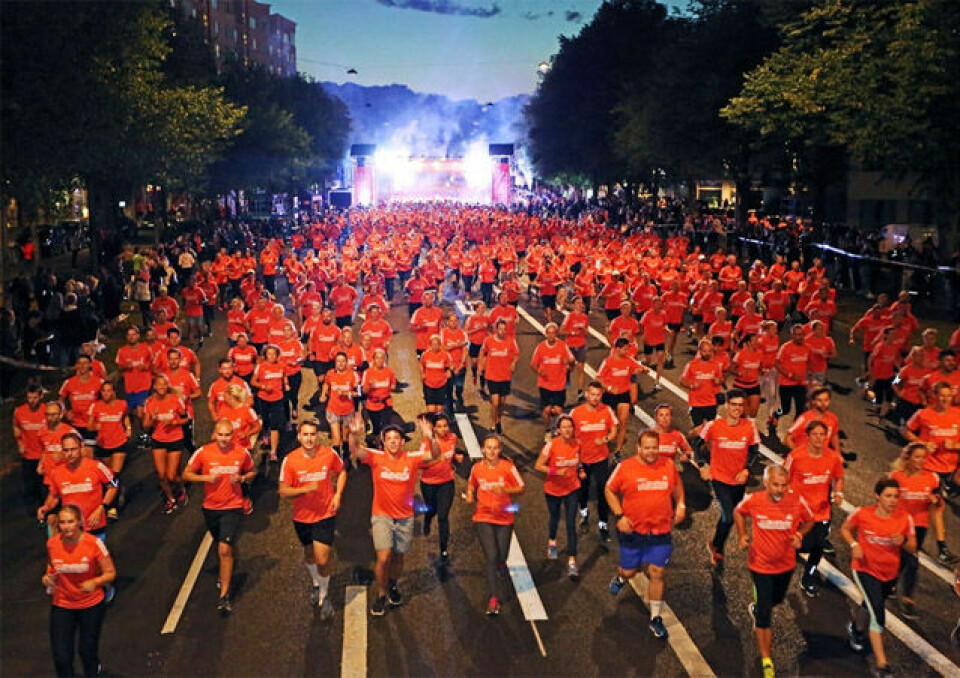 Midnattsloppet starter om kvelden, og stemningen er upåklagelig. (Foto: Midnattsloppet) Midnattsloppet starter om kvelden, og stemningen er upåklagelig. (Foto: Midnattsloppet)
