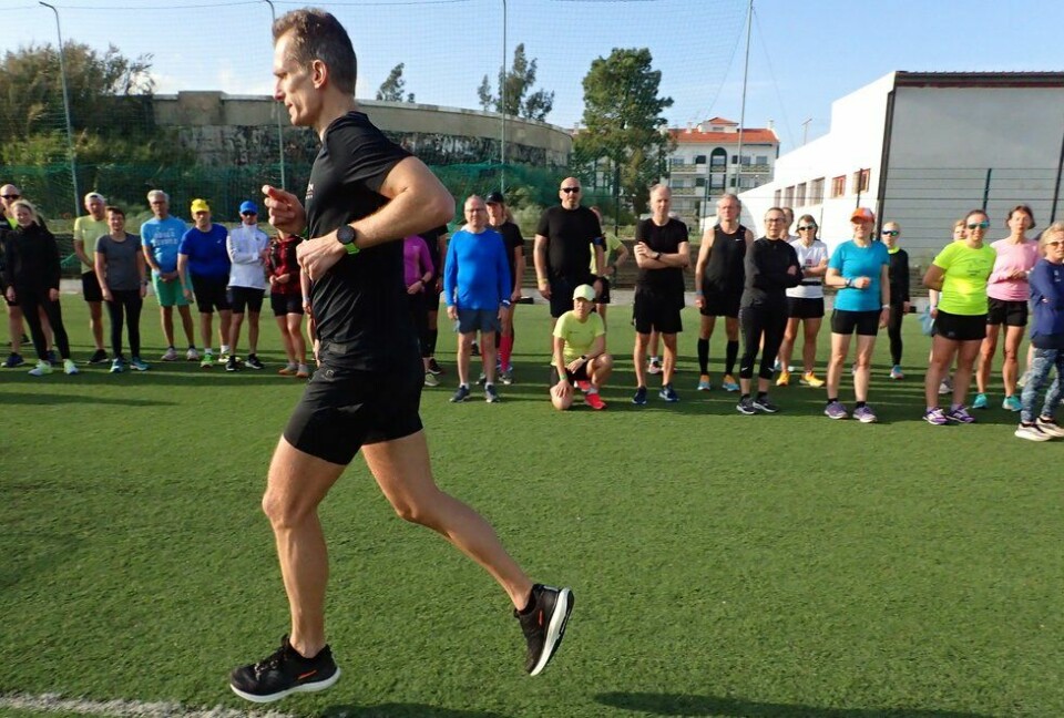 Fredrik Zillén er løpeteknikkeksperten som snur alt du har lært om løping på hodet Fredrik Zillén demonstrerer løpeteknikk på Kondistur til Portugal med Springtime 2022