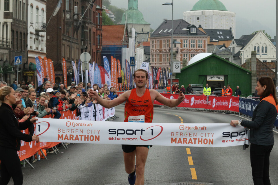 Thomas Asgautsen inn til seier på maraton Thomas Asgautsen inn til seier på maraton