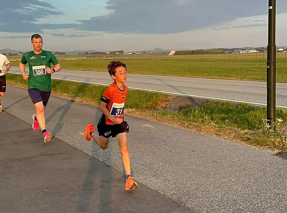 Rekordskred da 326 løp Solnedgangens 5km langs Solastranden inge-lunde-lucas-bueno.jpg
