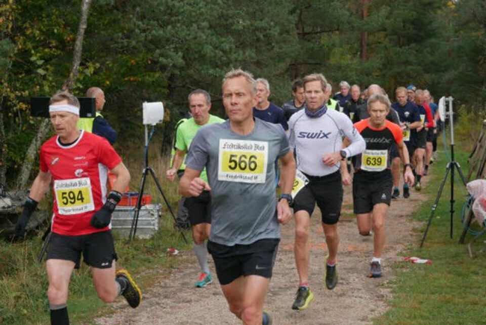 Camilla Solberg Vethe og Magnus Erstad vant Fredrikstadmarka Rundt start-M50-54_P1140171.jpg