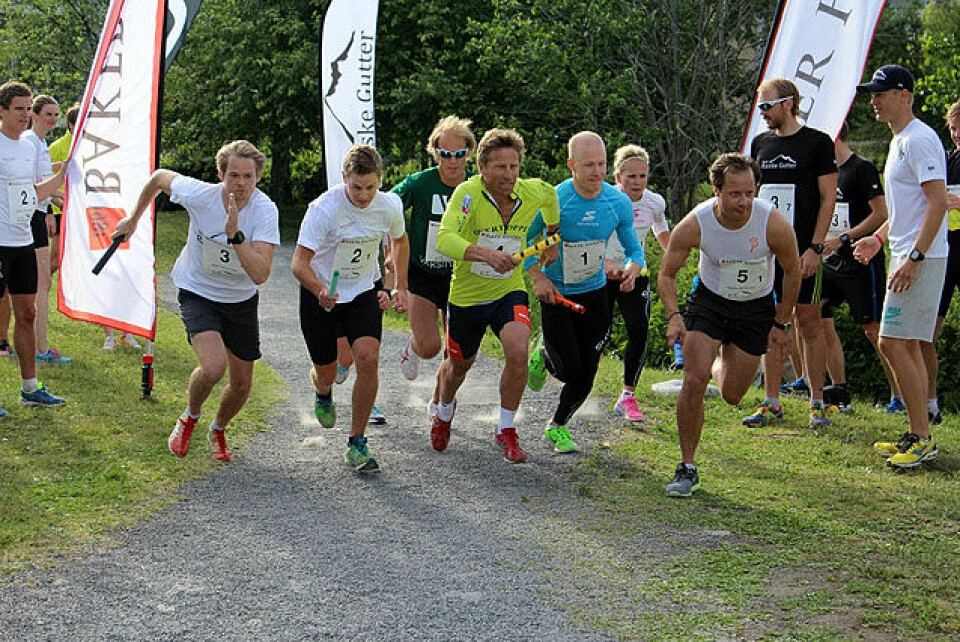 Stafettglede da 'Teamene' løp rundt og rundt Smestaddammen Start_TRG_stafetten_2014_IMG_3312.jpg