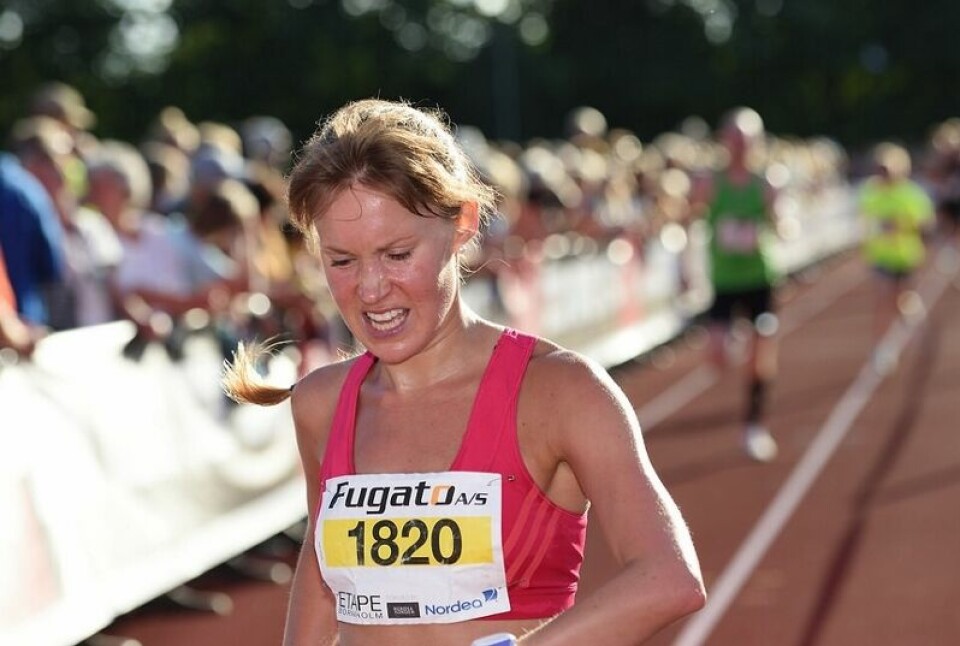 Monika Kørra går i mål på femte og siste etappe, til 6. plass totalt (Foto: Arrangøren/Kenneth Jensen) Monika Kørra går i mål på femte og siste etappe, til 6. plass totalt (Foto: Arrangøren/Kenneth Jensen)