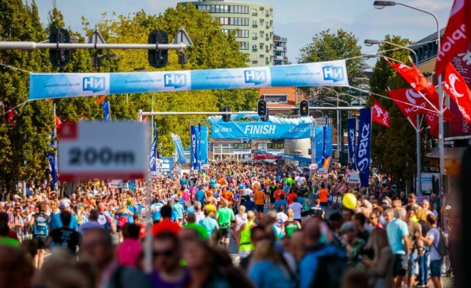 Sondre Nordstad Moen på sterk 8. plass i Dam tot Damloop 20160918_DAMTOTDAM_Vincent_016_6957-712x435.jpg