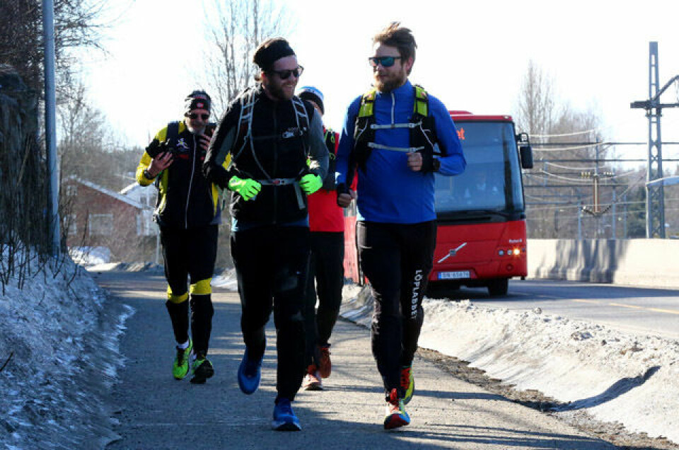 Løpernes Påskeharemaraton i kaldt solskinnsvær Skjeggegjengen_092.jpg
