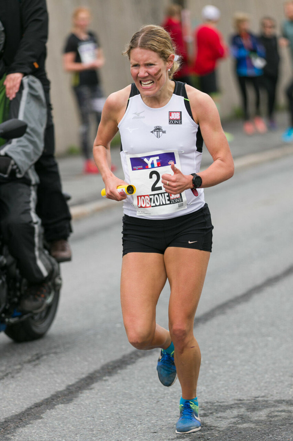Gular og Tjalve vant Holmenkollstafetten 010_hks2019_Tjalve_Kv_elite_foto_Stian.jpg