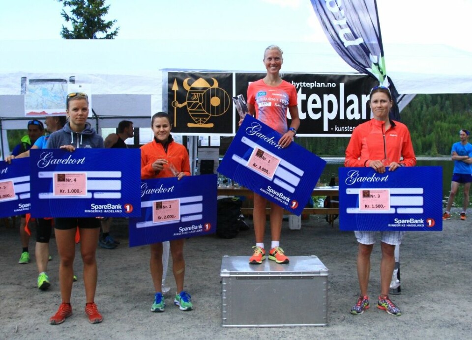 Favorittseiere i Nordmarka Halvmaraton 4 beste kvinner.jpg