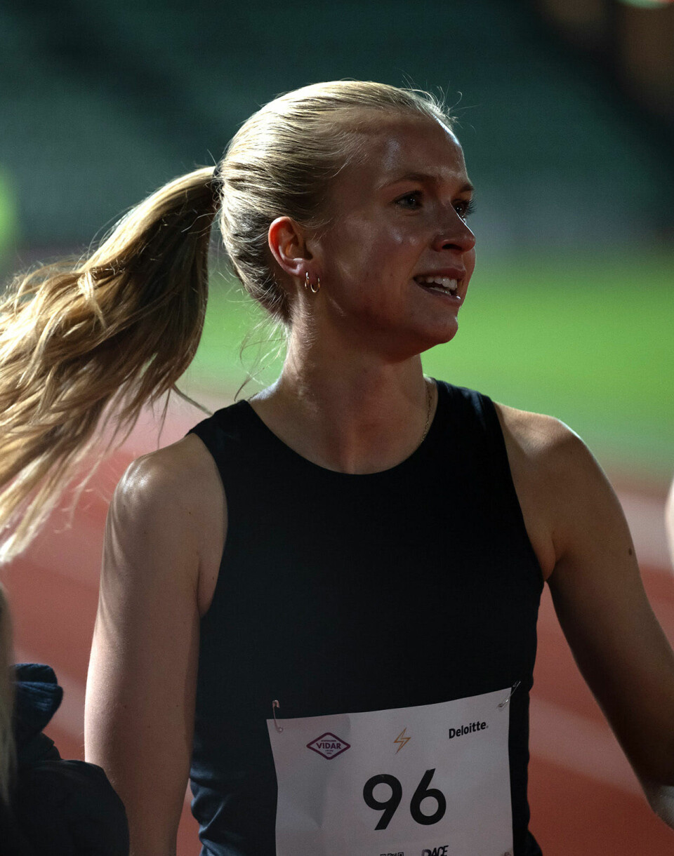 Frida Bjørnstad Konow og Haakon Sørstad vant 3000 m Lightning Edition på Bislett Hilde-Brennskag-DSC_3152.jpg
