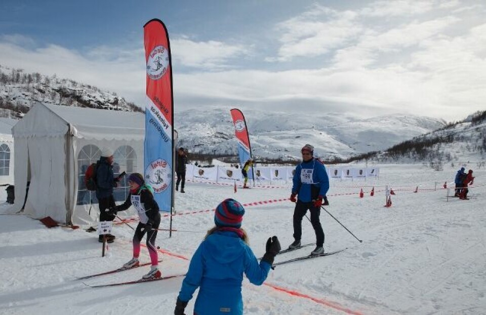 Obrestad Gabrielsen og Kvæven vant Sirdal Skimaraton 2_fint solvær i mål (640x414).jpg