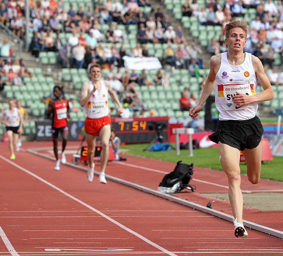 Sterk nasjonal 3000 m - Marius Vedvik endelig under 8.00 3000m_menn_Per_Svela_vinner_A20G9130.jpg