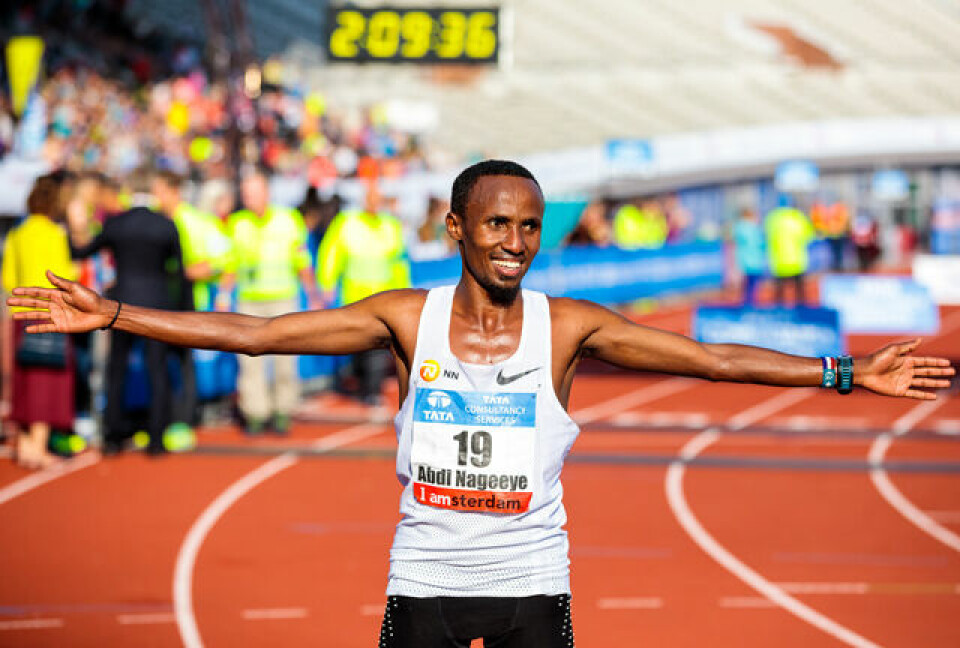 Løyperekord da mange norske løp Amsterdam Marathon Amsterdam_Abdi_Nageeye.jpg