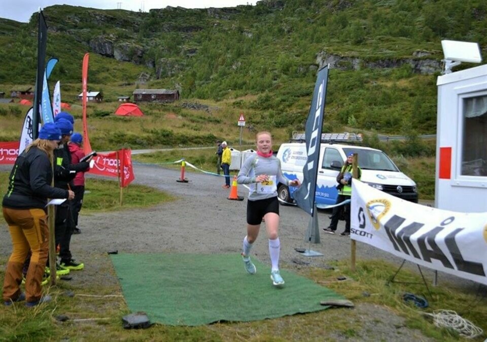 Buer og Lysaker vann 'Fanaråken Opp' i Fortun-Turtagrø 960_Selina i mål. FotoLeneBolstad.jpg.jpg