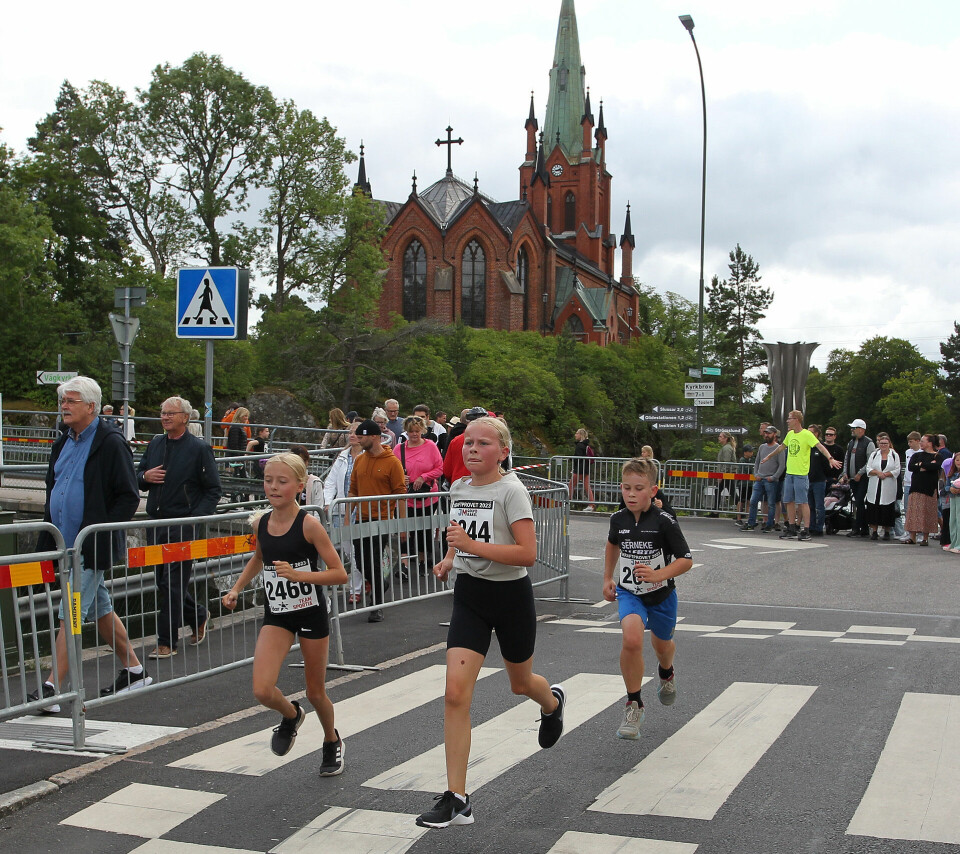 Suverene seire av Maria Sagnes Wågan og Senay Fissehatsion i Kraftprovet 2023 Miniprov_kirka_opploep_igjen_A20G5484.jpg