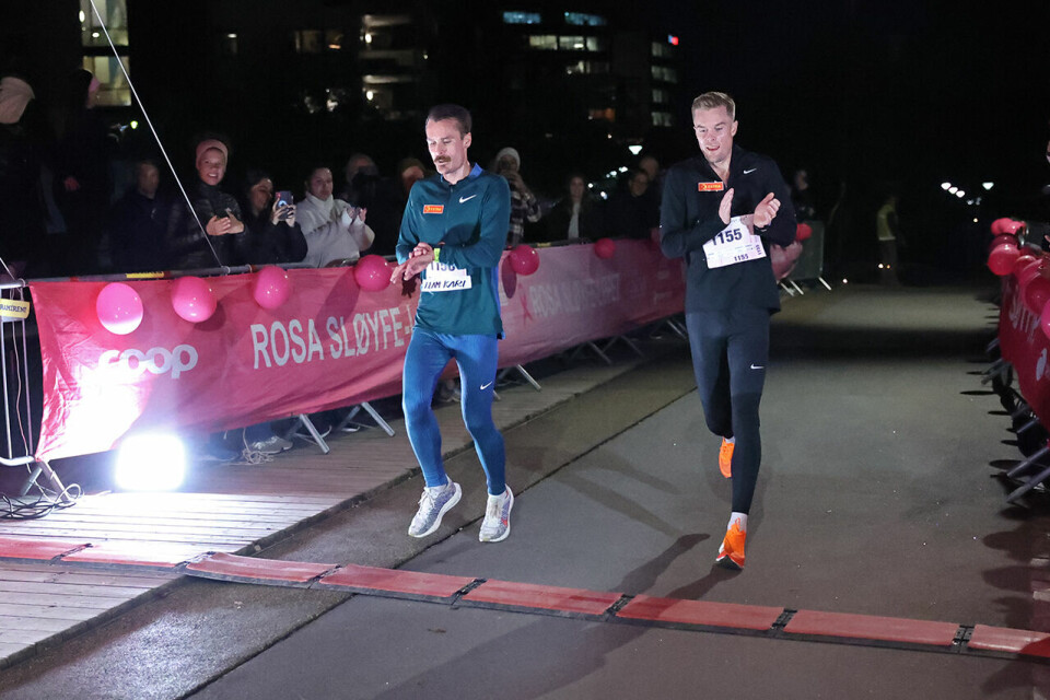3 x Ingebrigtsen i Rosa Sløyfeløpet i Oslo E29A7371.JPG