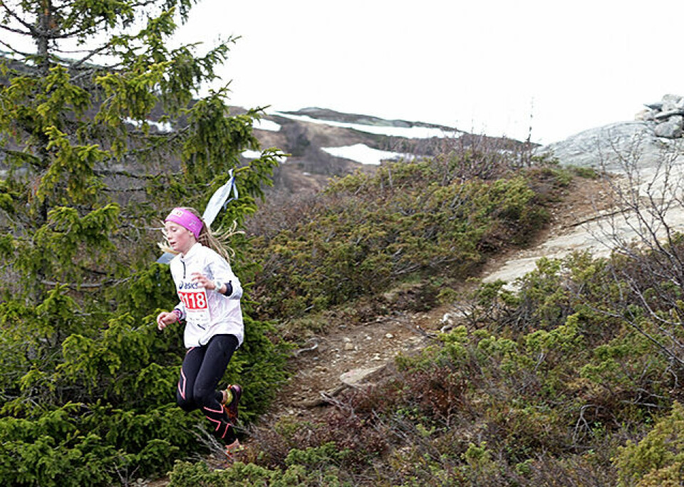 Litt over 400 fjellbukker og fjellgeiter løp 10 km i tøft fjellterreng Eiril_Lystad_Linderud_IMG_1161.jpg