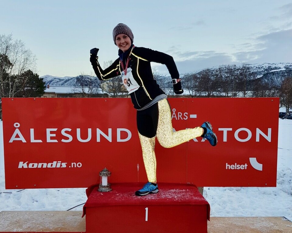 I fjor var det klarvær og snødekke under Ålesund Nyttårsmaraton. Sjansen på at det blir snø i år er ca 10 prosent, basert på 18 års erfaring I fjor var det klarvær og snødekke under Ålesund Nyttårsmaraton. Sjansen på at det blir snø i år er ca 10 prosent, basert på 18 års erfaring
