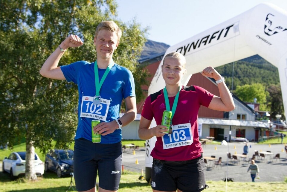 Isak Bergset og Johanna Åström til topps i solfylt Torvikbukt 6 topper 07_IMG_5037v2_1600.jpg