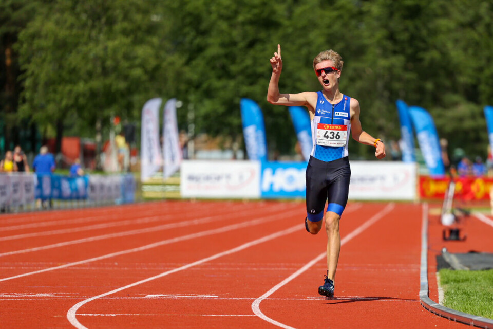 Skjalg Kongssund sto for beste resultatet i 1500 m paraidrett ms para 436 mål.jpg
