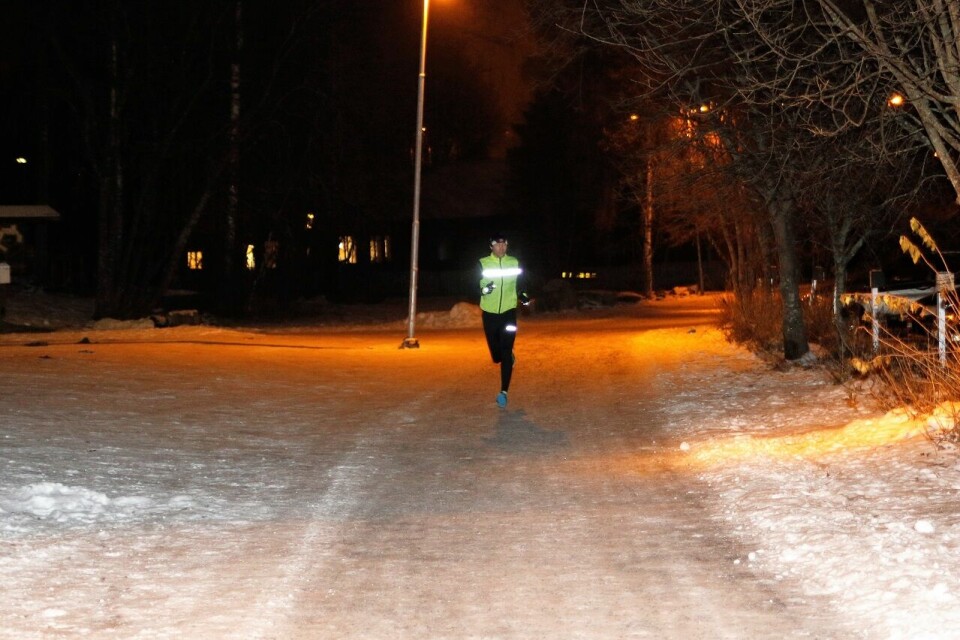 Bjørn Egil Nordseth inn til en av sine mange seire ved Prestrudhallen i forløperen Gå-Joggen Vinter i 2017. (Foto: Rolf Bakken) Bjørn Egil Nordseth inn til en av sine mange seire ved Prestrudhallen i forløperen Gå-Joggen Vinter i 2017. (Foto: Rolf Bakken)