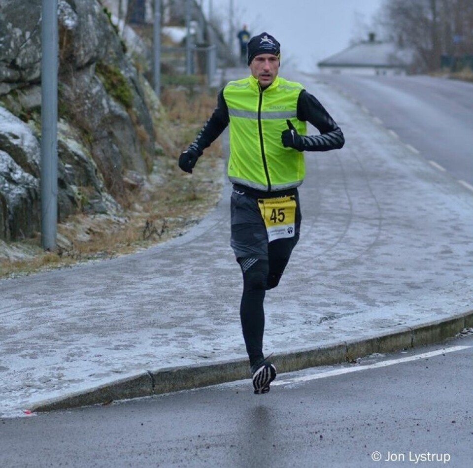 Vintersurt vær da Skjærgårdsmaraton ble arrangert for første gang Peter_Jensen_2.jpg