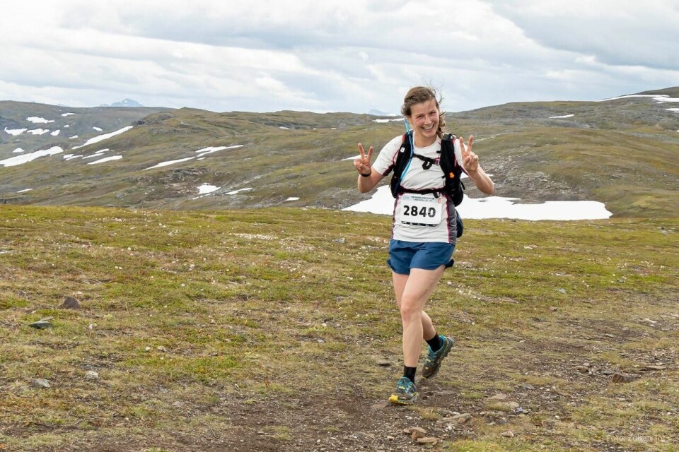 248 løp Tromsø Mountain Ultra, Erland Eldrup og Thea Hanssen vant 50K Fornøyd_løper (1280x853).jpg