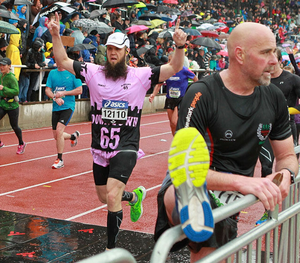 God norsk løping i Stockholm da Isabellah Andersson vant for 7. gang Finne_med_Mietoskjegg_pluss_toeyer_ut_A20G8557.jpg