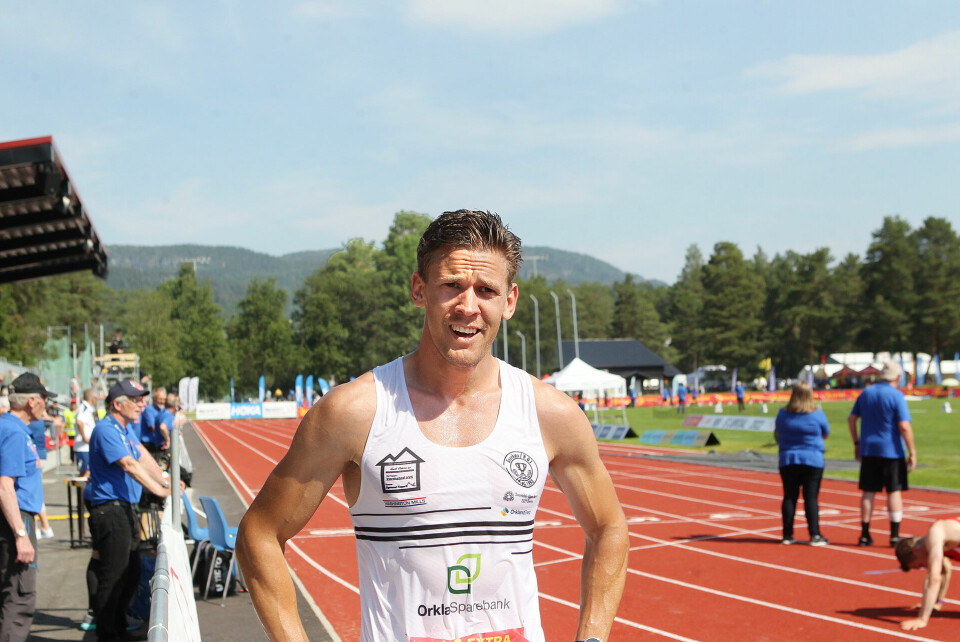 Tore Akerlie raskeste mann i B-heatet på 10.000 meter Sebastian_Haakansson_nr3_oppstilt_A20G0879.jpg