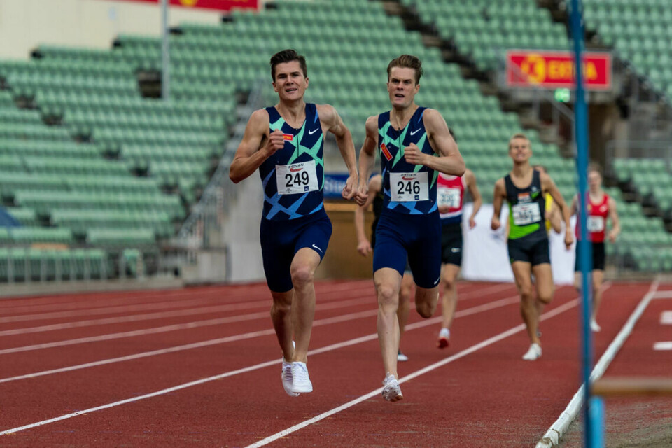 Nå kan du være med å stemme fram årets norske friidrettsutøvere Både Jakob og Filip Ingebrigtsen kom seg ned på 1.46-tallet på 800 m på Bislett i kveld. (Foto: Samuel Hafsahl)