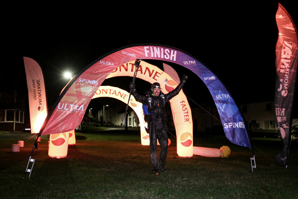 Leif Abrahamsen på 9. plass i Spine Race etter 108 timer i britisk fjellandskap Eoin Keith vinner.jpg