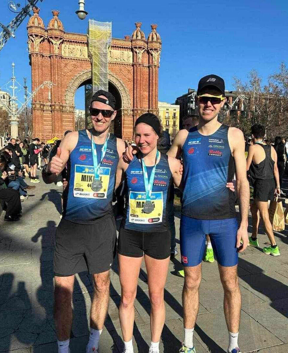 Sjur Prestsæter og Maria Sagnes Wågan best av mange norske i Barcelona Halvmaraton tre-norske.jpg