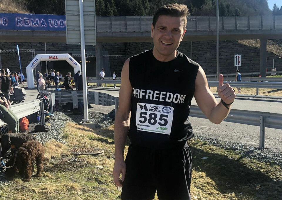 Robert Hisdal knuste 33 år gammel rekord på 1500 meter Robert Hisdal 10 km Fana.jpg