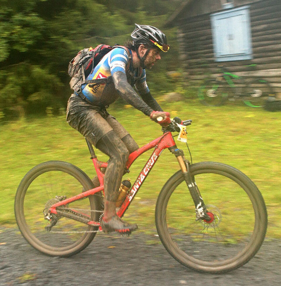 568 kom i mål i sølete UltraBirk i tåke, regn og vind Ultra_Erik_Saether_AZ3T9889.jpg