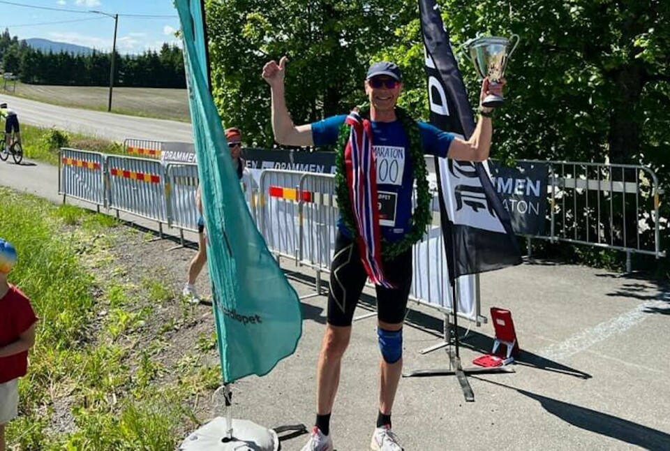 Ole Gandrud løp halvmaraton på Lier søndag. Det var hans deltakelse nummer 100 på distansen. (Foto: Arrangøren) Ole Gandrud løp halvmaraton på Lier søndag. Det var hans deltakelse nummer 100 på distansen. (Foto: Arrangøren)
