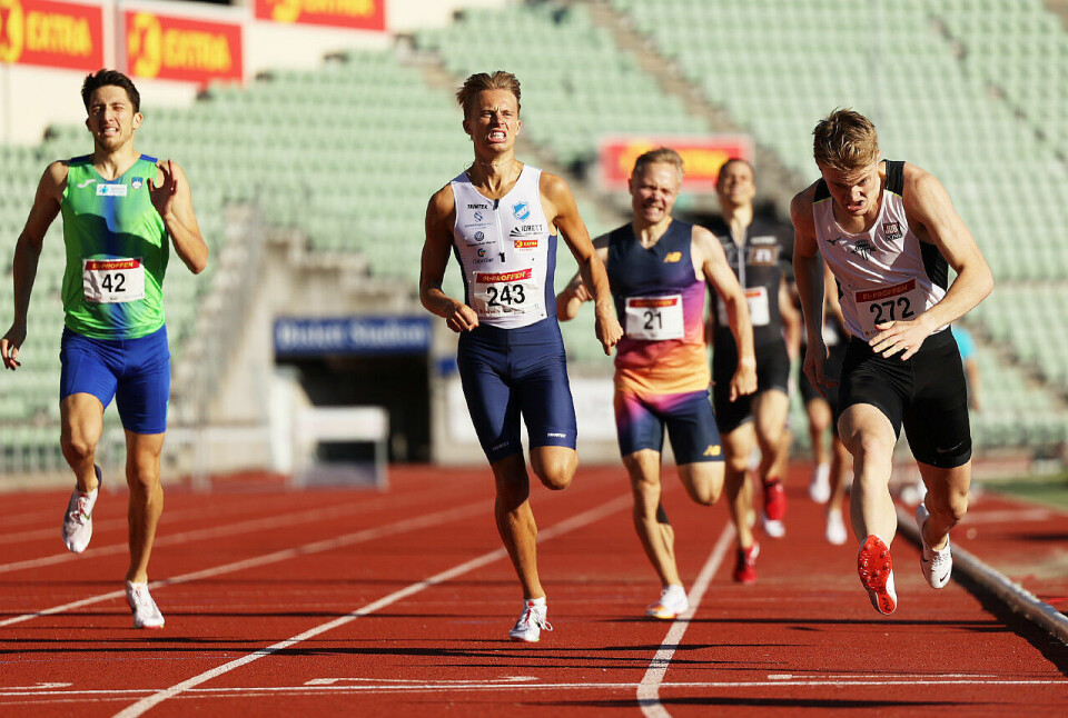 Tobias Grønstad og Julia Nielsen vant 800 m på Boysen Memorial 800-menn-heatA-maalgang_8U3A3500.jpg