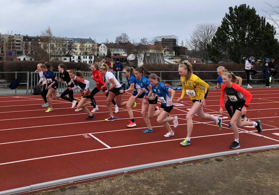God bredde og topp på 3000 meter i Trondheim jentene.jpg