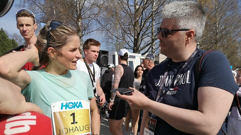 Fokuset rundt Therese Johaugs deltakelse i Grue Halvmaraton 1. mai var stort ikke bare fra den lokale pressen. (Foto: Rolf Bakken) Fokuset rundt Therese Johaugs deltakelse i Grue Halvmaraton 1. mai var stort ikke bare fra den lokale pressen. (Foto: Rolf Bakken)